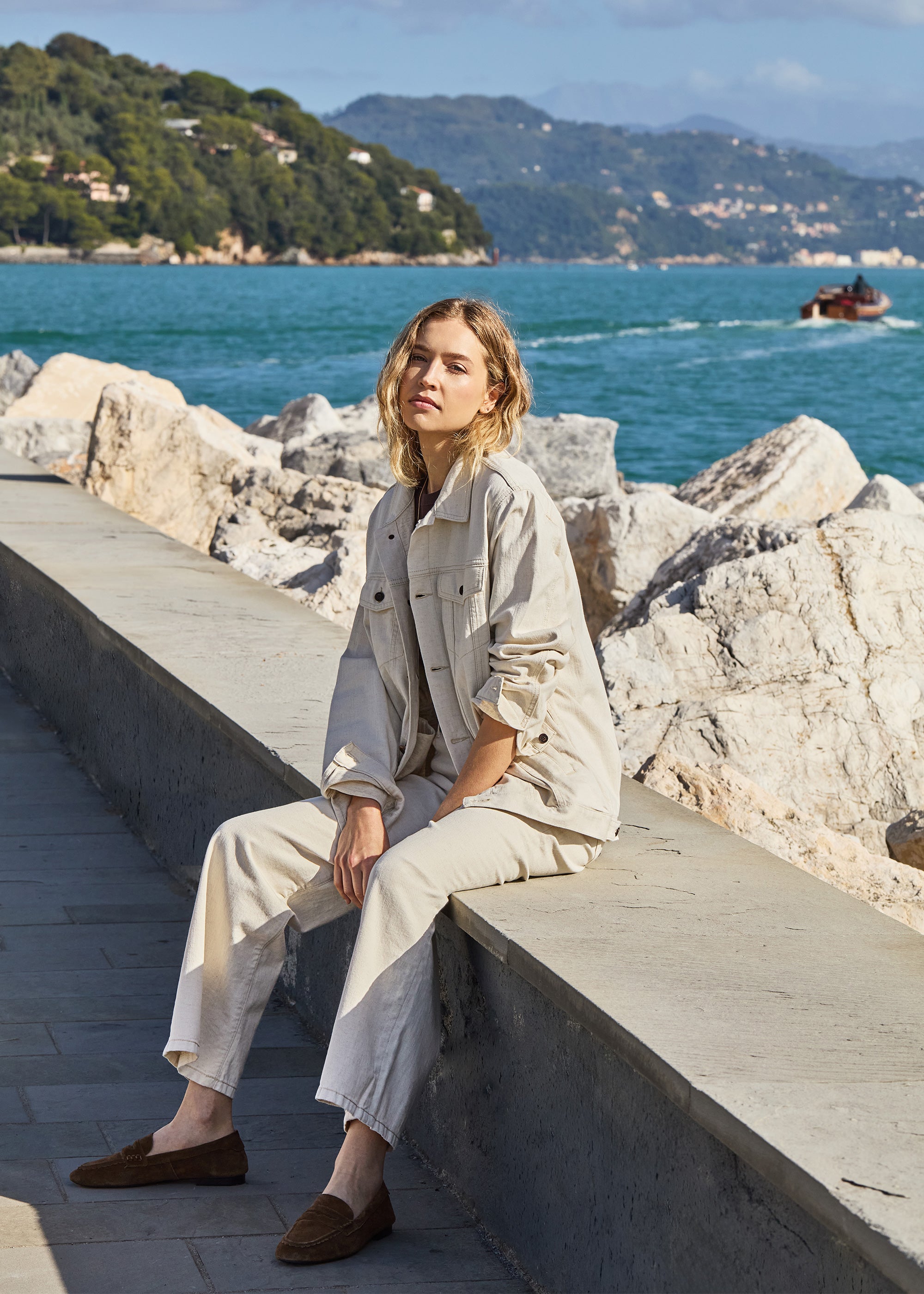 Look 28